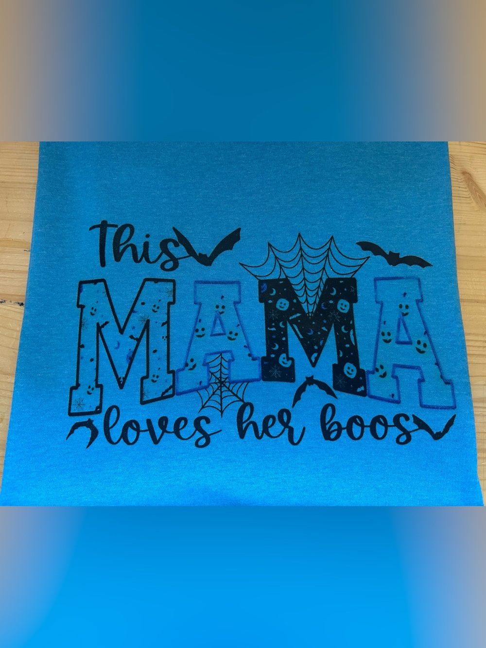 Blue 'This Mama Loves Her Boos' Short Sleeve Tee